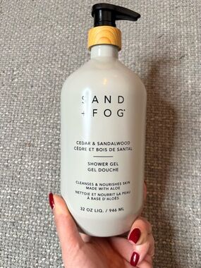Sand + Fog Cedar Sandalwood Shower Gel 32 oz Body Wash Aloe